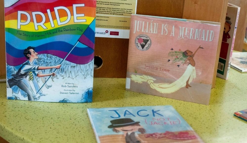 PrideDisplayJVB2_2021.jpg
